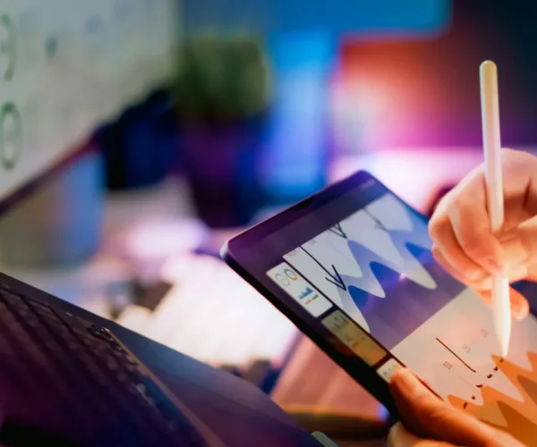 From Dashboards to AI Assistants in Fashion Forecasting